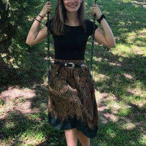 Meet your Posher, Stormy